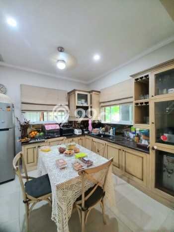 Rumah Elit Modern Tanpa Renovasi di Bintaro Tangerang Selatan Rumah Elit Modern Tanpa Renovasi di Bintaro Tangerang Selatan