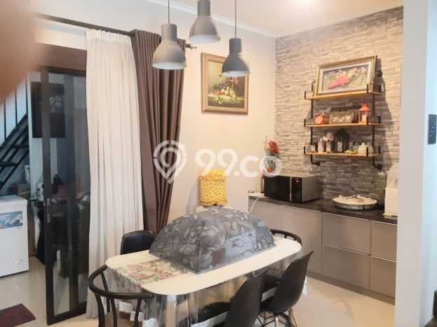 For Sale Rumah 3 Kamar Lokasi Strategis Nyaman dan Strategis di Ciputat For Sale Rumah 3 Kamar Lokasi Strategis Nyaman dan Strategis di Ciputat