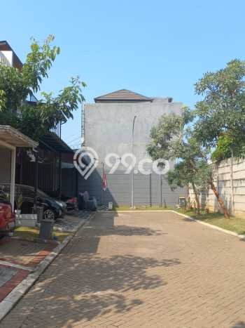 Rumah Modern 2 KT di Bintaro Tangerang Selatan Semi Furnished Rumah Modern 2 KT di Bintaro Tangerang Selatan Semi Furnished