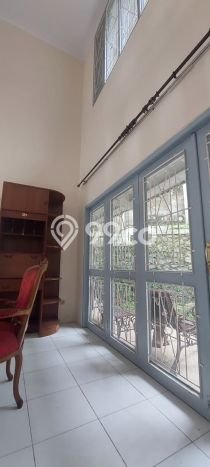 Jual Rumah Luas Elegan Dengan View Cantik di Bintaro, Tangerang Selatan Jual Rumah Luas Elegan Dengan View Cantik di Bintaro, Tangerang Selatan