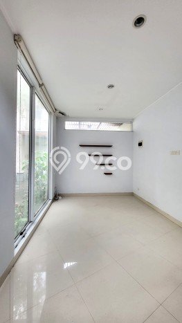 Jual Rumah Eksklusif 3 KT di Bintaro, Tangerang Selatan Jual Rumah Eksklusif 3 KT di Bintaro, Tangerang Selatan