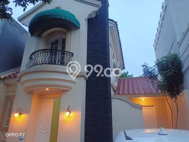 Rumah sewa siap pakai 2 KT di Bintaro, Tangerang Selatan Rumah sewa siap pakai 2 KT di Bintaro, Tangerang Selatan