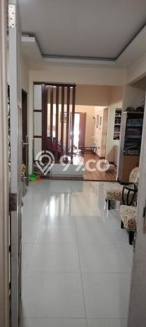 Rumah Modern 6 KT di Bintaro Tangerang Selatan Unfurnished Rumah Modern 6 KT di Bintaro Tangerang Selatan Unfurnished