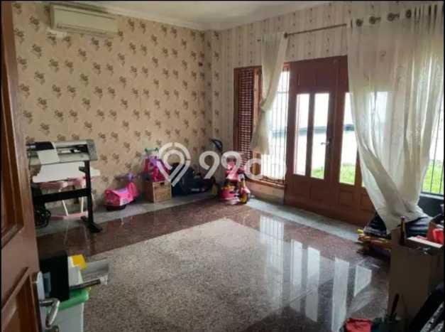 Rumah Luxury Modern Tanpa Renovasi di Bintaro Tangerang Selatan Rumah Luxury Modern Tanpa Renovasi di Bintaro Tangerang Selatan
