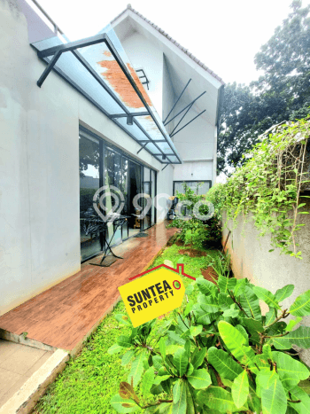 Rumah Luxury Modern Tanpa Renovasi di Bintaro Tangerang Selatan Rumah Luxury Modern Tanpa Renovasi di Bintaro Tangerang Selatan