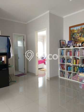 Jual Rumah Mewah Elegan Dengan View Eksklusif di Bintaro, Tangerang Selatan Jual Rumah Mewah Elegan Dengan View Eksklusif di Bintaro, Tangerang Selatan