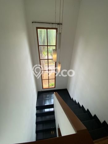 Jual Rumah Mewah Megah Dengan View Cantik di Bintaro, Tangerang Selatan Jual Rumah Mewah Megah Dengan View Cantik di Bintaro, Tangerang Selatan