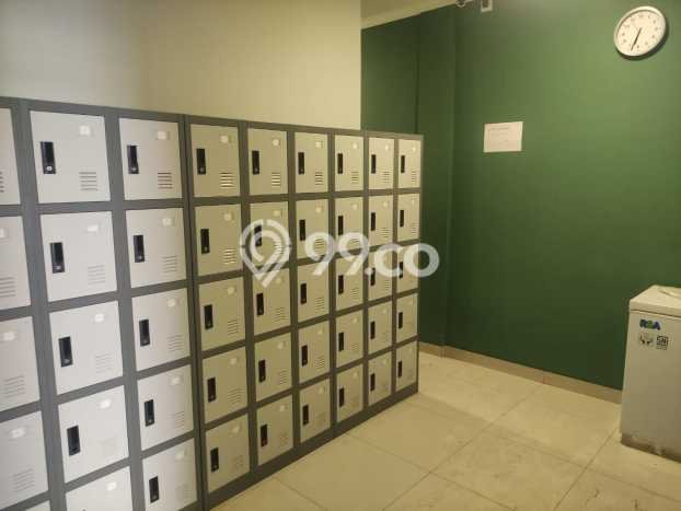 Ruko Dijual di Prime Area Jakarta Barat Luas 650m2 Ruko Dijual di Prime Area Jakarta Barat Luas 650m2