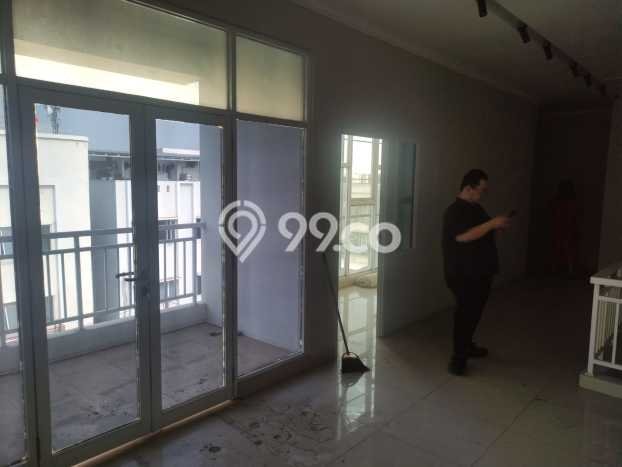 Ruko Dijual di Prime Area Jakarta Barat Luas 650m2 Ruko Dijual di Prime Area Jakarta Barat Luas 650m2