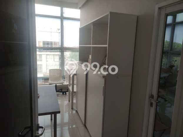Ruko Dijual di Prime Area Jakarta Barat Luas 650m2 Ruko Dijual di Prime Area Jakarta Barat Luas 650m2