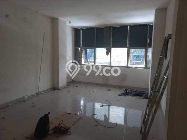 Ruko Dijual di Cengkareng LT 67m2, LB 200m2 untuk Investasi Ruko Dijual di Cengkareng LT 67m2, LB 200m2 untuk Investasi