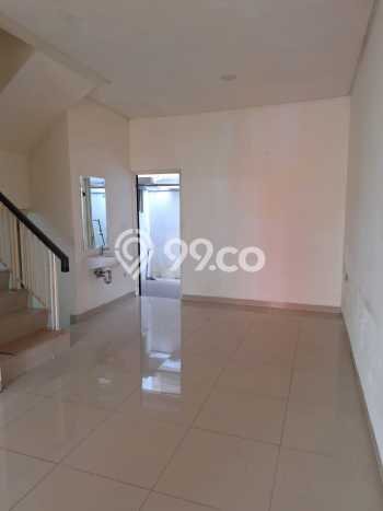 Rumah Mewah LB 120m2 Siap Huni Desain Elegan di Green Lake City, Jakarta Barat Rumah Mewah LB 120m2 Siap Huni Desain Elegan di Green Lake City, Jakarta Barat