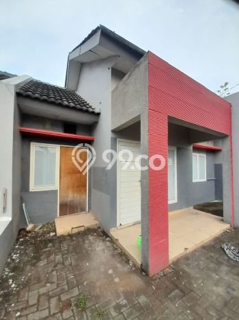 Rumah Strategis Minimalis Lb 54m2 di Waru, Sidoarjo Rumah Strategis Minimalis Lb 54m2 di Waru, Sidoarjo