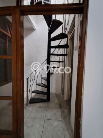 For Sale Rumah 4 Kamar Lokasi Strategis Nyaman dan Strategis di Waru For Sale Rumah 4 Kamar Lokasi Strategis Nyaman dan Strategis di Waru