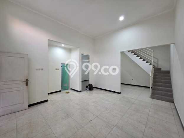 For Sale Rumah 3 Kamar Lokasi Ideal Nyaman dan Strategis di Sidoarjo For Sale Rumah 3 Kamar Lokasi Ideal Nyaman dan Strategis di Sidoarjo