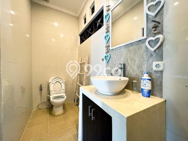 Aset Potensial! Vila Kawasan , Area 170m2m², Hasil Tinggi untuk bisnis Aset Potensial! Vila Kawasan , Area 170m2m², Hasil Tinggi untuk bisnis