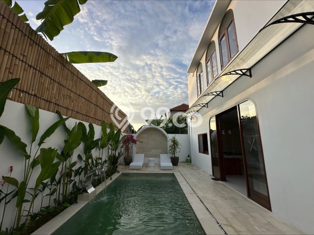 Vila Terawat di , Luas 200m2m², Lingkungan Asri dan aman Vila Terawat di , Luas 200m2m², Lingkungan Asri dan aman