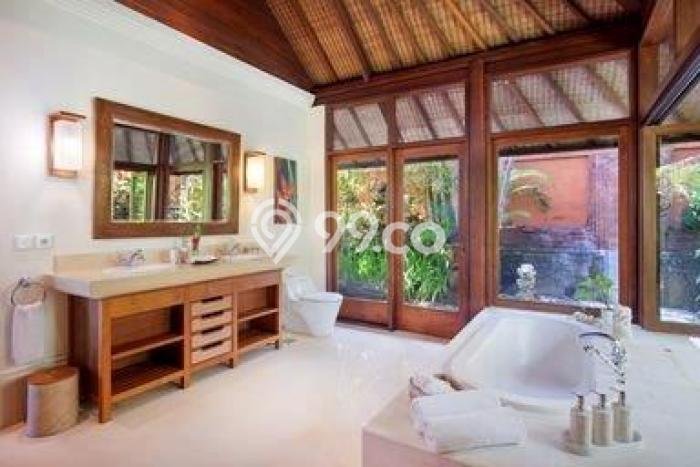 Vila di , Luas 1478m2m², Lingkungan Asri Vila di , Luas 1478m2m², Lingkungan Asri