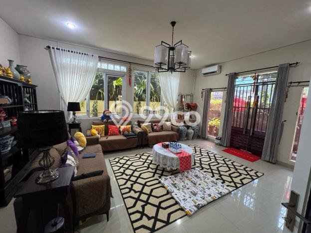 Hunian Mewah LB 400m2 Siap Pakai Desain Elegan di Jimbaran, Badung Hunian Mewah LB 400m2 Siap Pakai Desain Elegan di Jimbaran, Badung