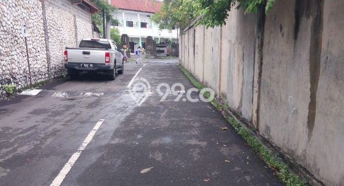 Ready to Use! Premium House LT 3825m2 Desain Elegan di Jimbaran Ready to Use! Premium House LT 3825m2 Desain Elegan di Jimbaran