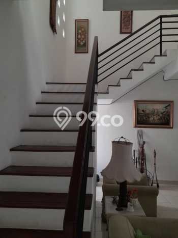 Dijual Rumah Strategis Bagus Punya 4 KT di Cinere Depok SHM Dijual Rumah Strategis Bagus Punya 4 KT di Cinere Depok SHM