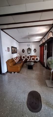 Hunian Elit LB 200m2 Siap Huni Desain Elegan di Rawamangun, Jakarta Timur Hunian Elit LB 200m2 Siap Huni Desain Elegan di Rawamangun, Jakarta Timur