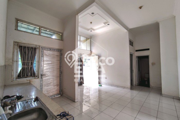 Jual Rumah Strategis Bagus Punya 3 KT di Sukaraja Bogor SHM Jual Rumah Strategis Bagus Punya 3 KT di Sukaraja Bogor SHM