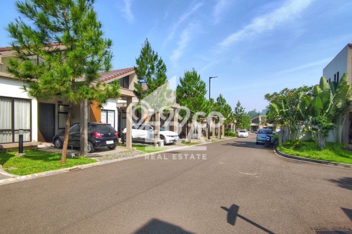 Jual Rumah Strategis Bagus Punya 2 KT di Gunung Putri Bogor - Jual Rumah Strategis Bagus Punya 2 KT di Gunung Putri Bogor -