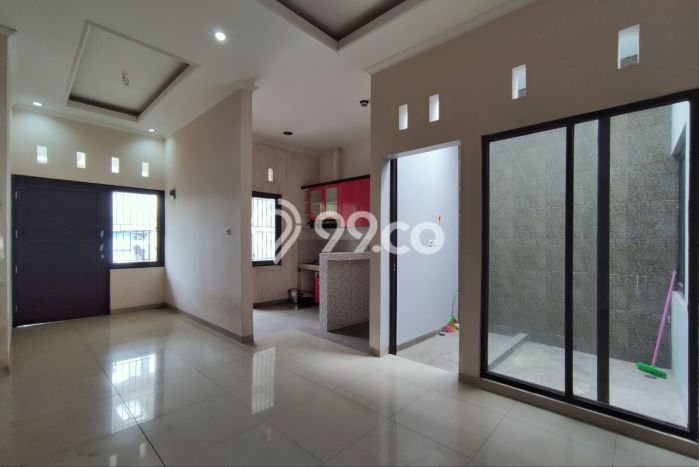 For Sale Rumah 3 Kamar Lokasi Ideal Nyaman dan Strategis di Cibinong For Sale Rumah 3 Kamar Lokasi Ideal Nyaman dan Strategis di Cibinong