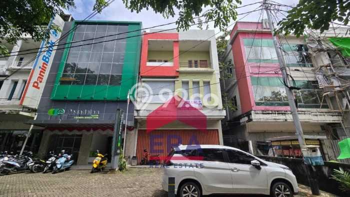 Unit Ruko Dijual di Pontianak Selatan Pontianak Luas Tanah 308m2, Luas Bangunan 360m2 Unit Ruko Dijual di Pontianak Selatan Pontianak Luas Tanah 308m2, Luas Bangunan 360m2