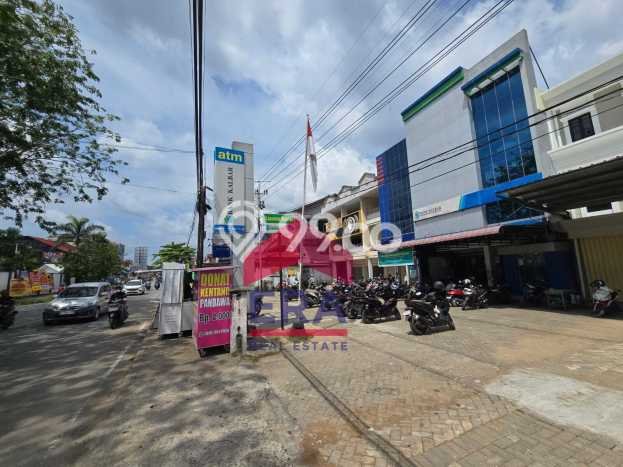 Ruko Dijual di Pontianak Utara LT 178m2, LB 300m2 Solusi Investasi Cerdas Ruko Dijual di Pontianak Utara LT 178m2, LB 300m2 Solusi Investasi Cerdas