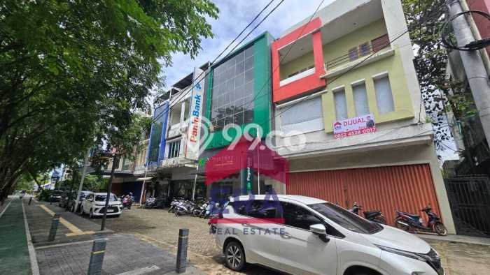 Unit Ruko Dijual di Pontianak Selatan Pontianak Luas Tanah 308m2, Luas Bangunan 360m2 Unit Ruko Dijual di Pontianak Selatan Pontianak Luas Tanah 308m2, Luas Bangunan 360m2