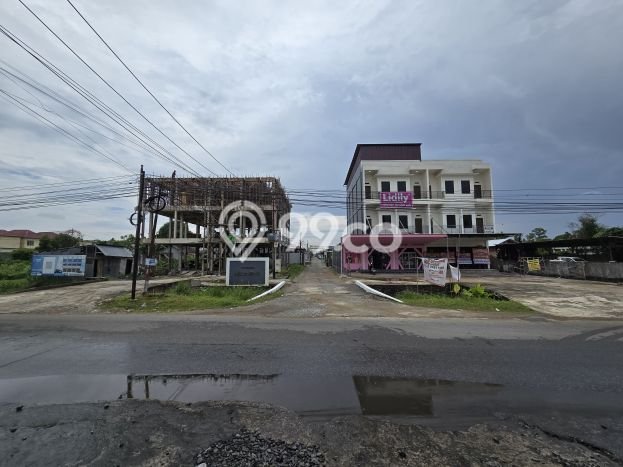 FOR SALE! Ruko di Pontianak Tenggara Pontianak, LT 264m2, LB 504m2 FOR SALE! Ruko di Pontianak Tenggara Pontianak, LT 264m2, LB 504m2