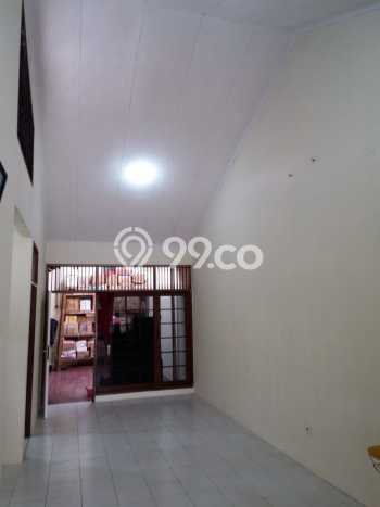 For Sale Rumah 2 Kamar Lokasi Ideal Nyaman dan Strategis di Kembangan For Sale Rumah 2 Kamar Lokasi Ideal Nyaman dan Strategis di Kembangan