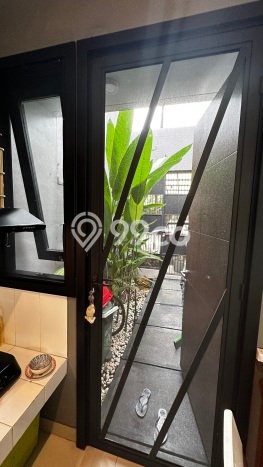 Rumah Elit Modern Tanpa Renovasi di BSD Tangerang Rumah Elit Modern Tanpa Renovasi di BSD Tangerang