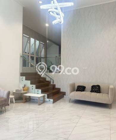 Rumah Elit LB 750m2 Siap Pakai Desain Elegan di Sunter, Jakarta Utara Rumah Elit LB 750m2 Siap Pakai Desain Elegan di Sunter, Jakarta Utara