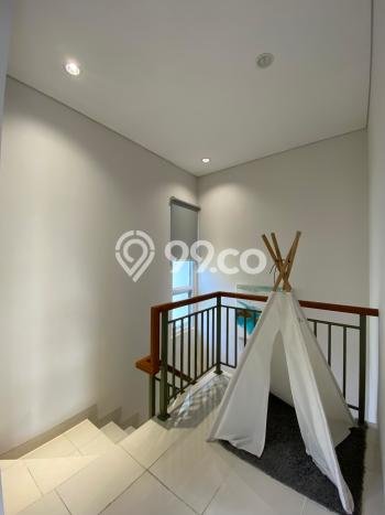 For Sale! Luxury House LT 220m2 Desain Elegan di Gading Serpong For Sale! Luxury House LT 220m2 Desain Elegan di Gading Serpong