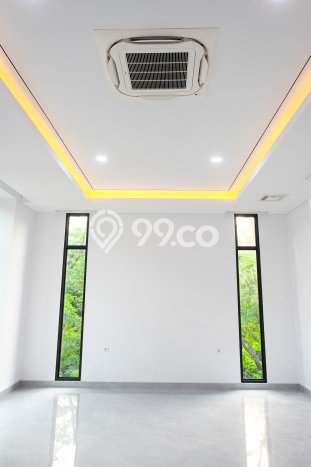 Ready to Use! Premium House LT 261m2 Desain Elegan di BSD Delatinos Ready to Use! Premium House LT 261m2 Desain Elegan di BSD Delatinos