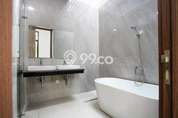 Ready to Use! Premium House LT 261m2 Desain Elegan di BSD Delatinos Ready to Use! Premium House LT 261m2 Desain Elegan di BSD Delatinos
