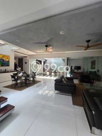 Hot Offer Hunian Mewah Ideal dan Luas di Kebayoran Baru, Jakarta Selatan Hot Offer Hunian Mewah Ideal dan Luas di Kebayoran Baru, Jakarta Selatan