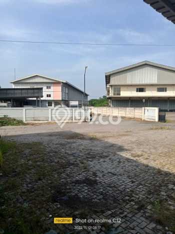 Untuk Dijual! Gudang di Bintara Bekasi LT 8090m2 / LB 2640m2 Kawasan Strategis Untuk Dijual! Gudang di Bintara Bekasi LT 8090m2 / LB 2640m2 Kawasan Strategis