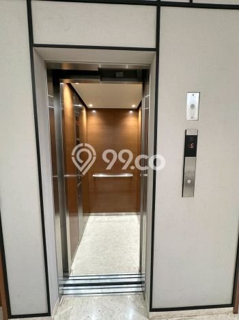 Rumah Mewah LB 545m2 Siap Pakai Desain Elegan di BSD, Tangerang Rumah Mewah LB 545m2 Siap Pakai Desain Elegan di BSD, Tangerang