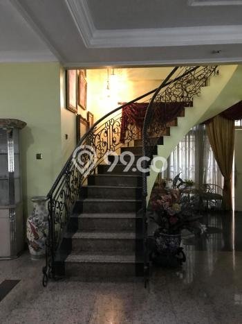 Hunian Mewah LB 918m2 Siap Pakai Desain Elegan di Pondok Indah, Jakarta Selatan Hunian Mewah LB 918m2 Siap Pakai Desain Elegan di Pondok Indah, Jakarta Selatan