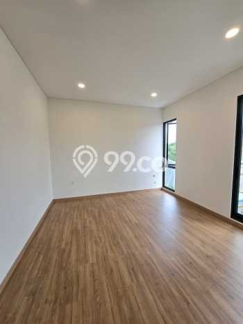 Dijual Rumah Luas Elegan Dengan View Eksklusif di BSD City, Tangerang Dijual Rumah Luas Elegan Dengan View Eksklusif di BSD City, Tangerang