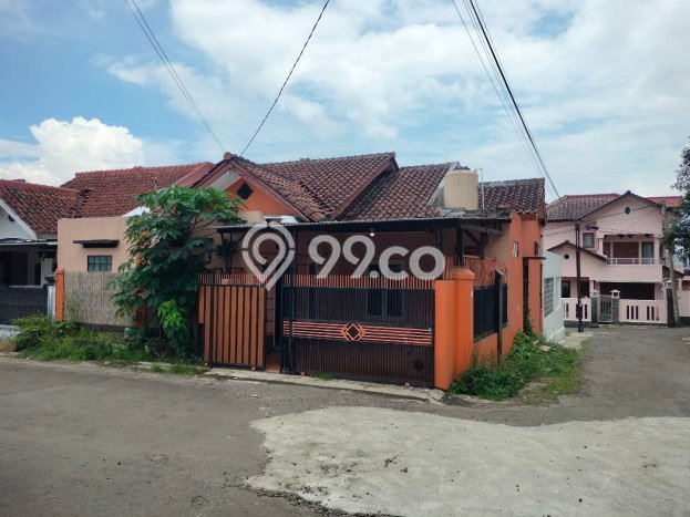 Hunian Strategis 3 KT LB 90m2 Kondisi Bagus di Kota Sukabumi Hunian Strategis 3 KT LB 90m2 Kondisi Bagus di Kota Sukabumi