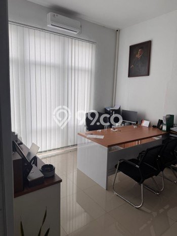 Area Ramai! Ruko Dijual di Cisaat untuk Bisnis Luas Bangunan 90m2 Area Ramai! Ruko Dijual di Cisaat untuk Bisnis Luas Bangunan 90m2