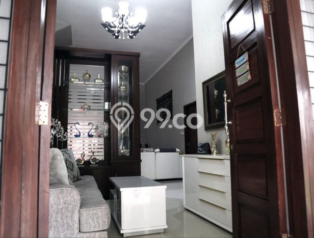 Dijual Rumah Strategis Bagus Punya 5 KT di Cikole Sukabumi SHM Dijual Rumah Strategis Bagus Punya 5 KT di Cikole Sukabumi SHM