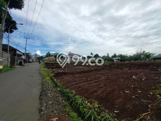 Kavling Tanah di Cikole Dijual Luas 93m2 Legalitas - Kavling Tanah di Cikole Dijual Luas 93m2 Legalitas -