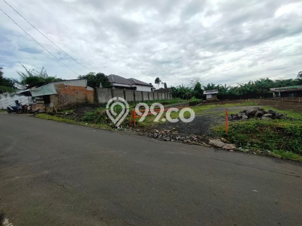 Kavling Tanah di Cikole Dijual Luas 93m2 Legalitas - Kavling Tanah di Cikole Dijual Luas 93m2 Legalitas -