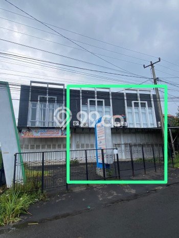 Area Ramai! Ruko Dijual di Cisaat untuk Bisnis Luas Bangunan 90m2 Area Ramai! Ruko Dijual di Cisaat untuk Bisnis Luas Bangunan 90m2
